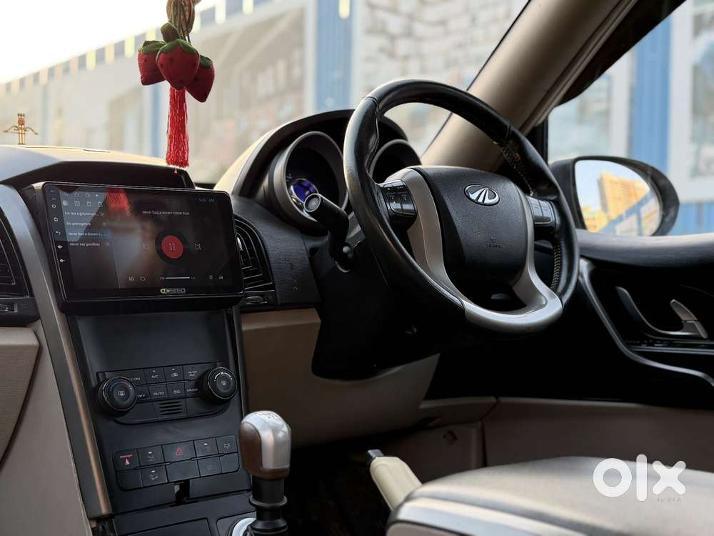 Mahindra Xuv500 2.2 W10 Sportz Edition Mt, 2015, Diesel