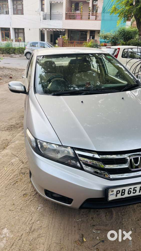 Honda City 2014-2015 V At, 2012, Petrol