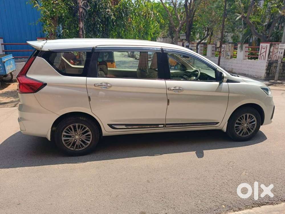 Maruti Suzuki Ertiga Zxi Shvs, 2020, Petrol