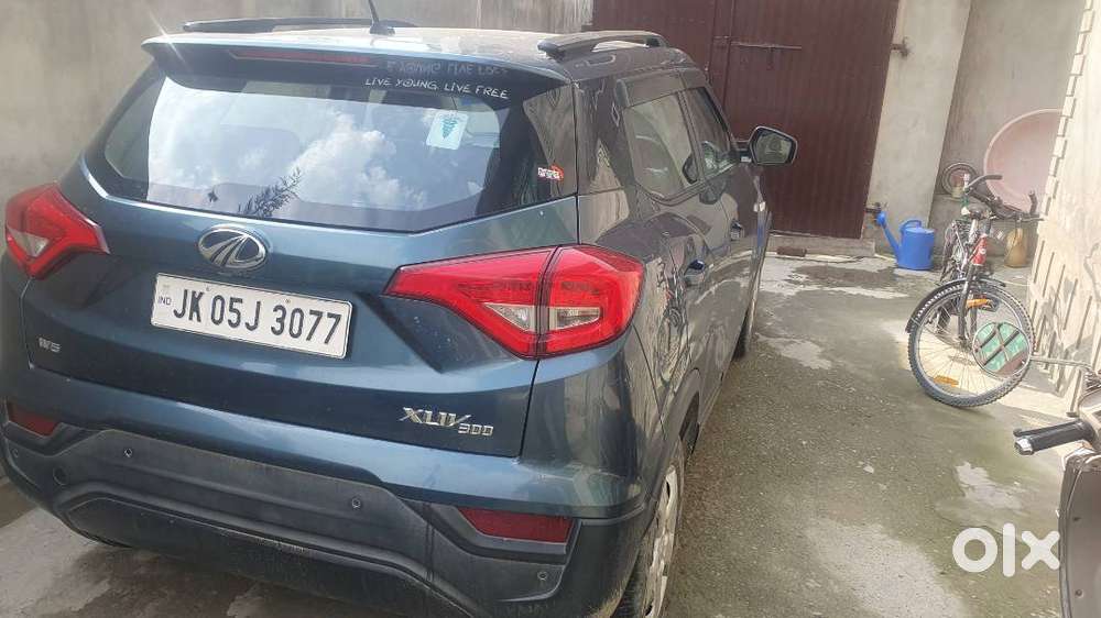 Mahindra Xuv300 2020 Petrol Well Maintained