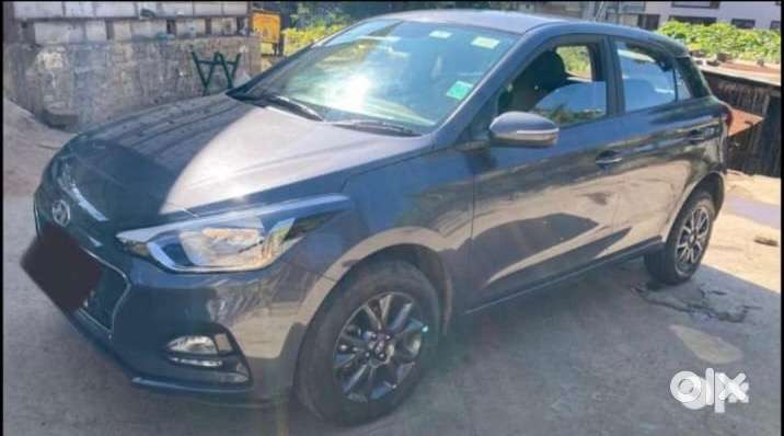 Hyundai I20 Sportz 2020 Petrol Second
