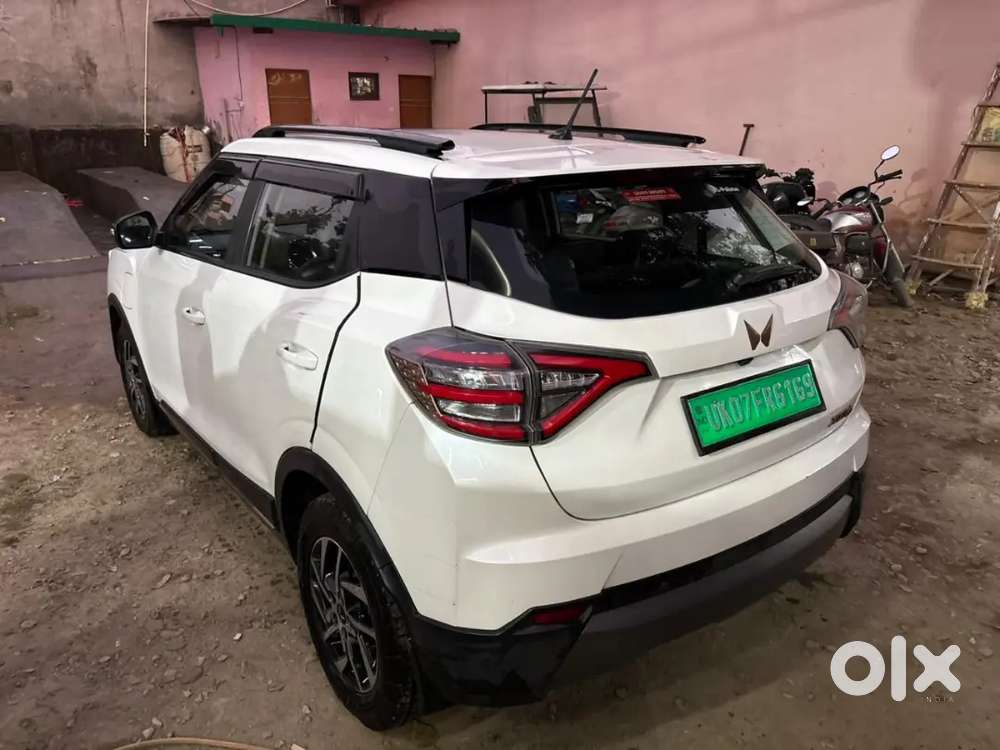 Mahindra Xuv400 Electric 2024