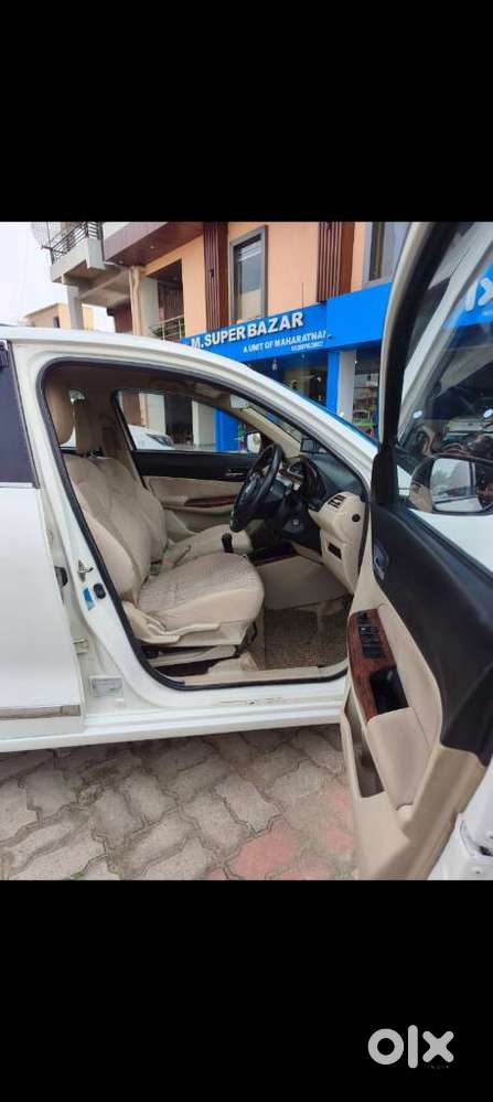 Maruti Suzuki Dzire 1.2 Vxi, 2018, Petrol