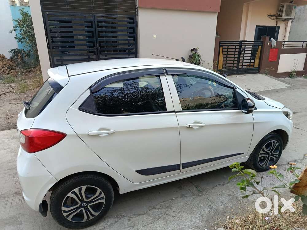 Tata Tiago Xz Opt, 2020, Petrol