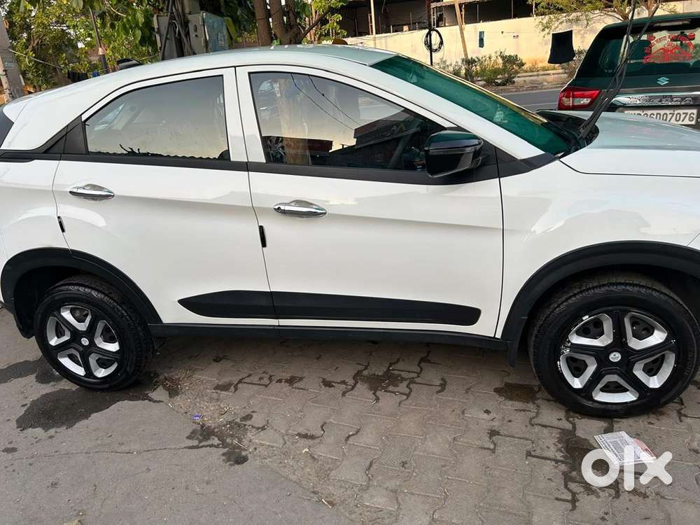 Tata Nexon 2025 Petrol