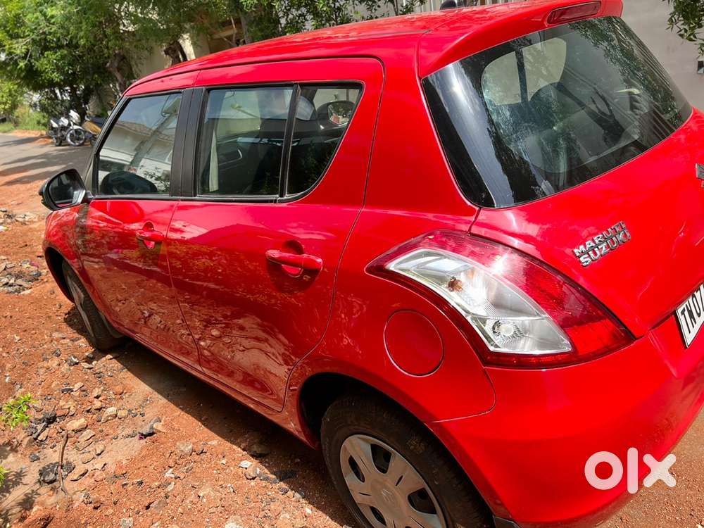 Maruti Suzuki Swift 2017 Petrol 99000 Km Driven