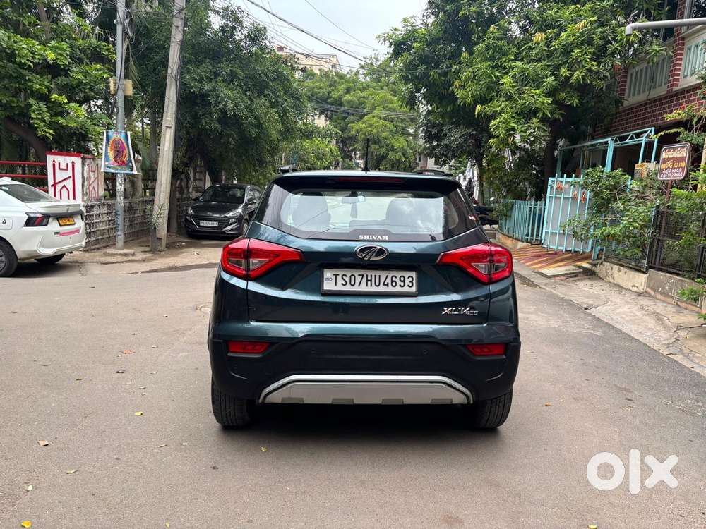 Mahindra Xuv300 W6, 2021, Petrol