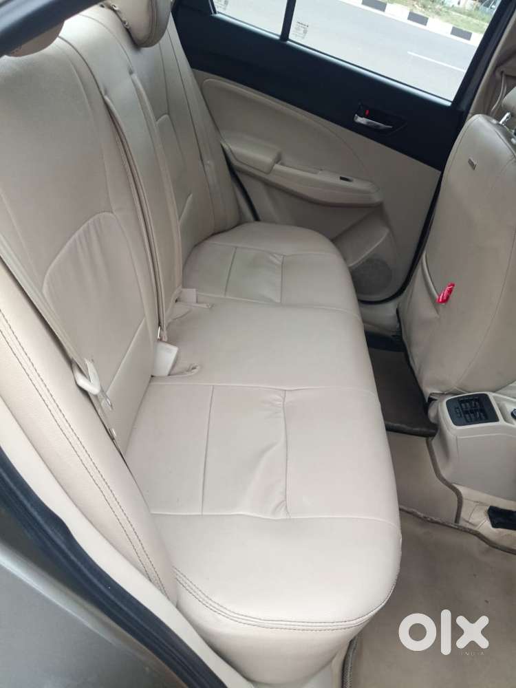 Maruti Suzuki Swift Dzire Vxi Optional, 2018, Petrol