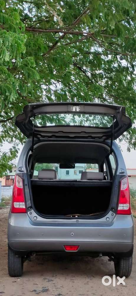 Maruti Suzuki Wagon R Vxi Amt1.2, 2016, Petrol