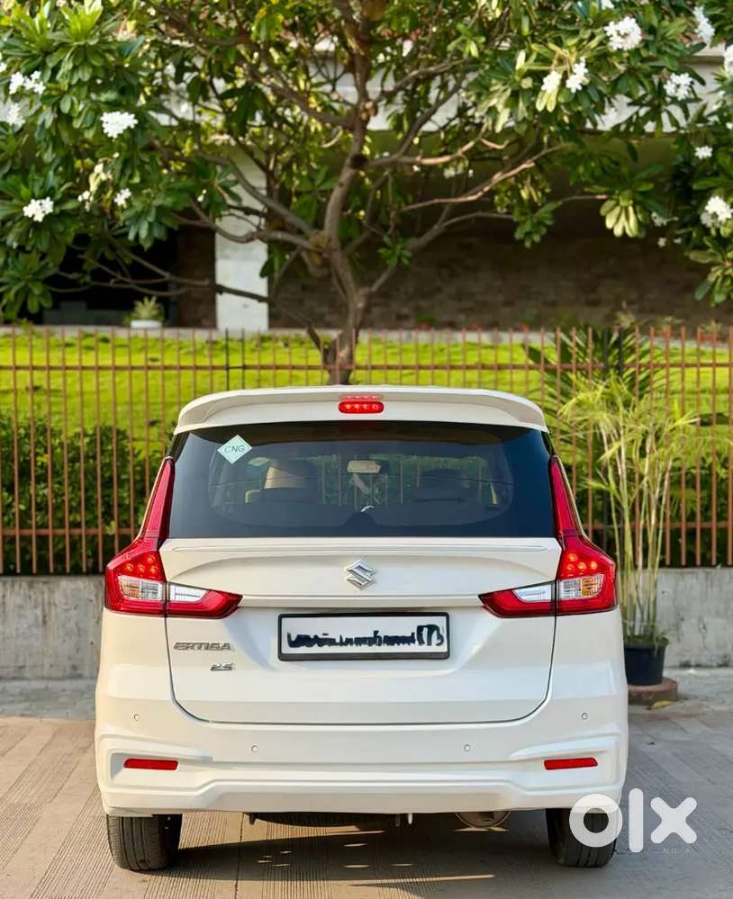Maruti Suzuki Ertiga 1.5 2025