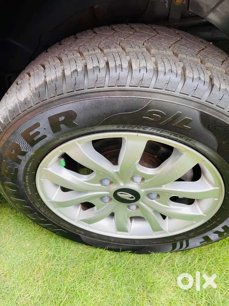 Mahindra Xuv500 2016 Diesel Well Maintained