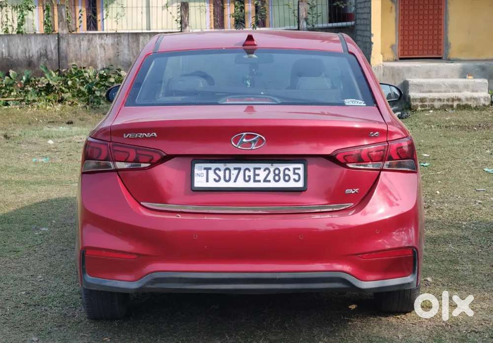 Hyundai Verna Sx(o)