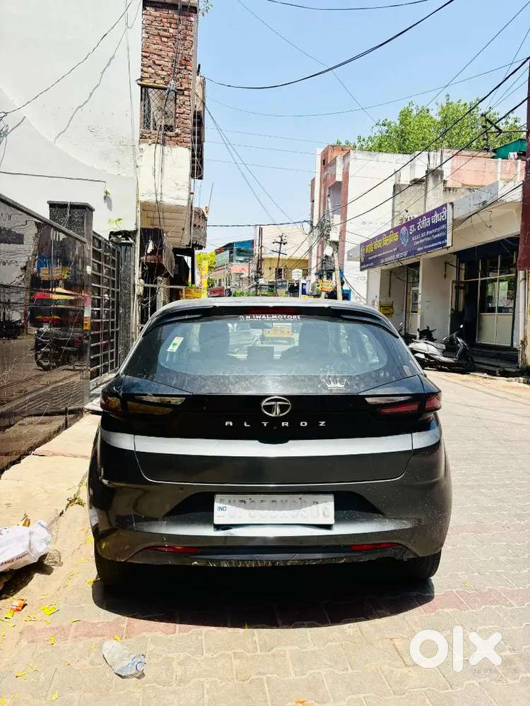New Car Leni Hai