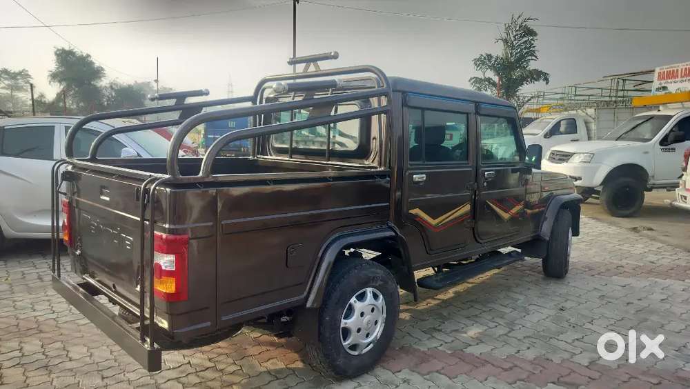 Mahindra Bolero Camper Gold