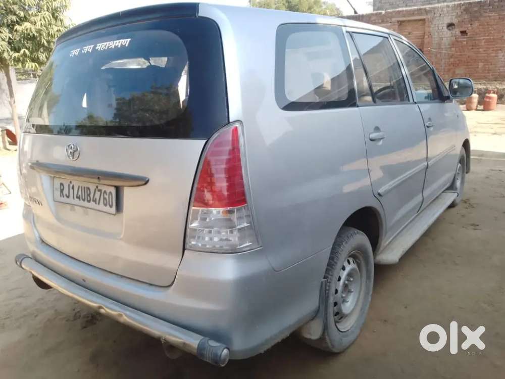 Toyota Innova 2010 Diesel 108000 Km Driven