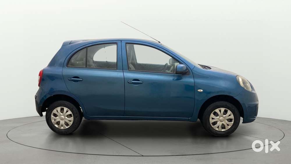 Nissan Micra Active Xv, 2015, Petrol