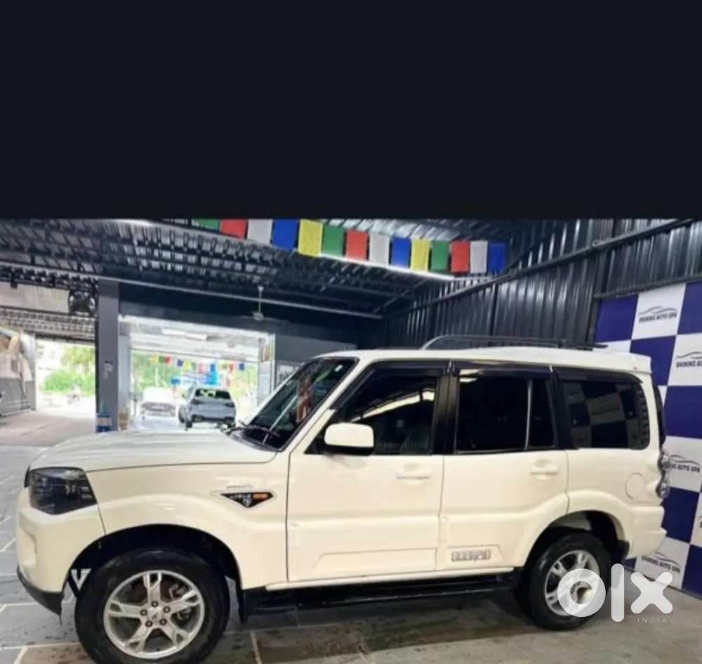 Mahindra Scorpio 2015 Diesel Well Maintained