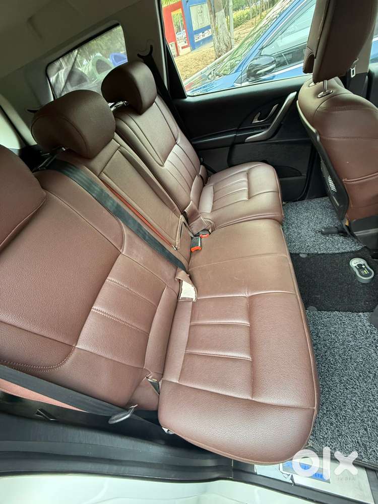 Mahindra Xuv500 W7, 2020, Diesel