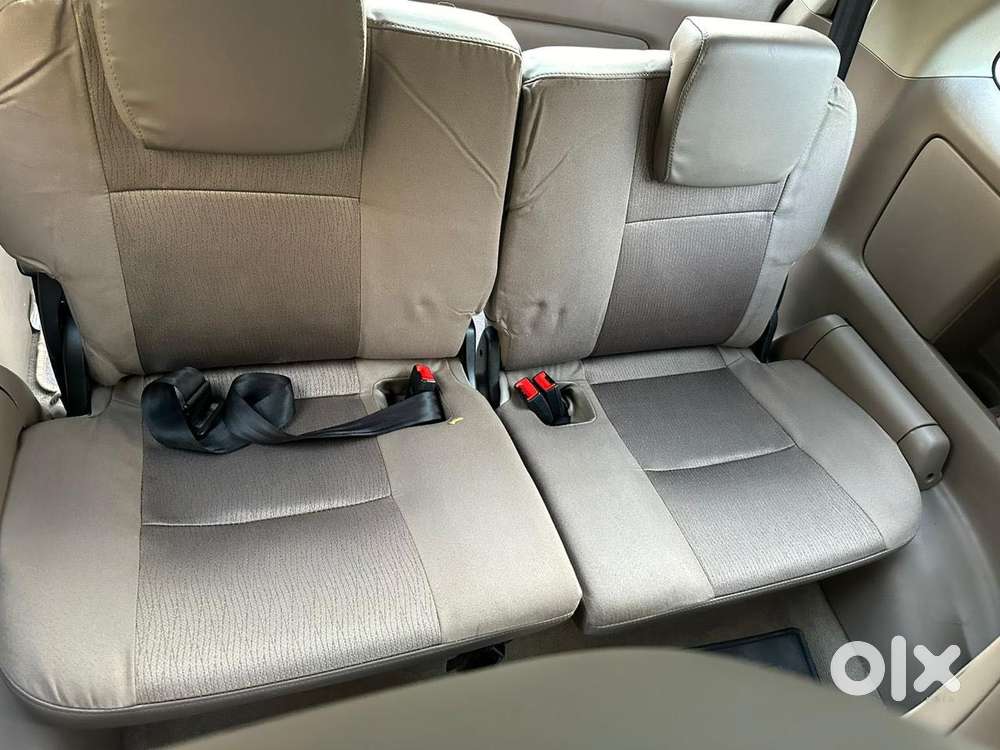 Toyota Innova 2.5 Gx 7 Seater Limited Edition, 2016, Diesel