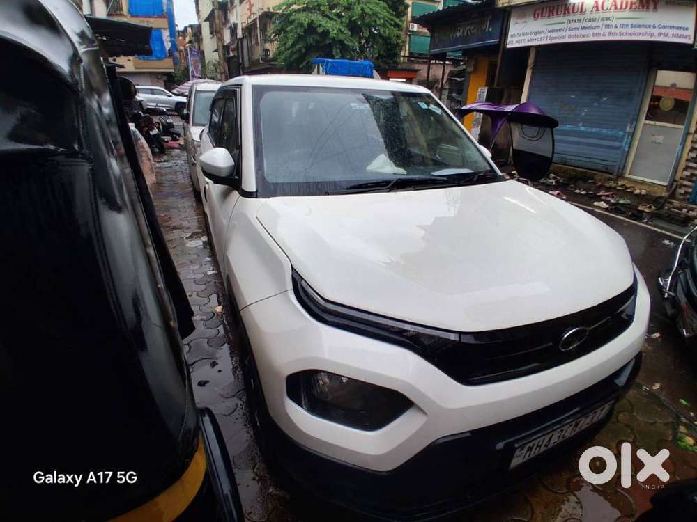 Tata Punch 2025 Adventure Icng White Colour