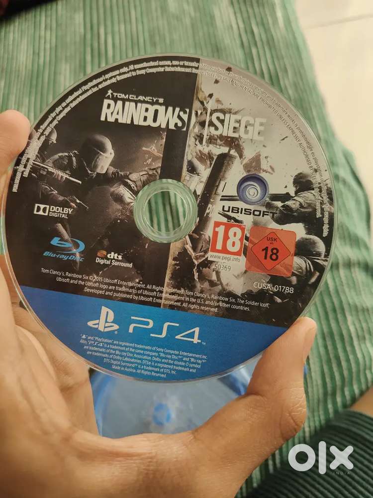 Tom Clancy's Rainbow Six Siege standard disc edition (ps4) - Games