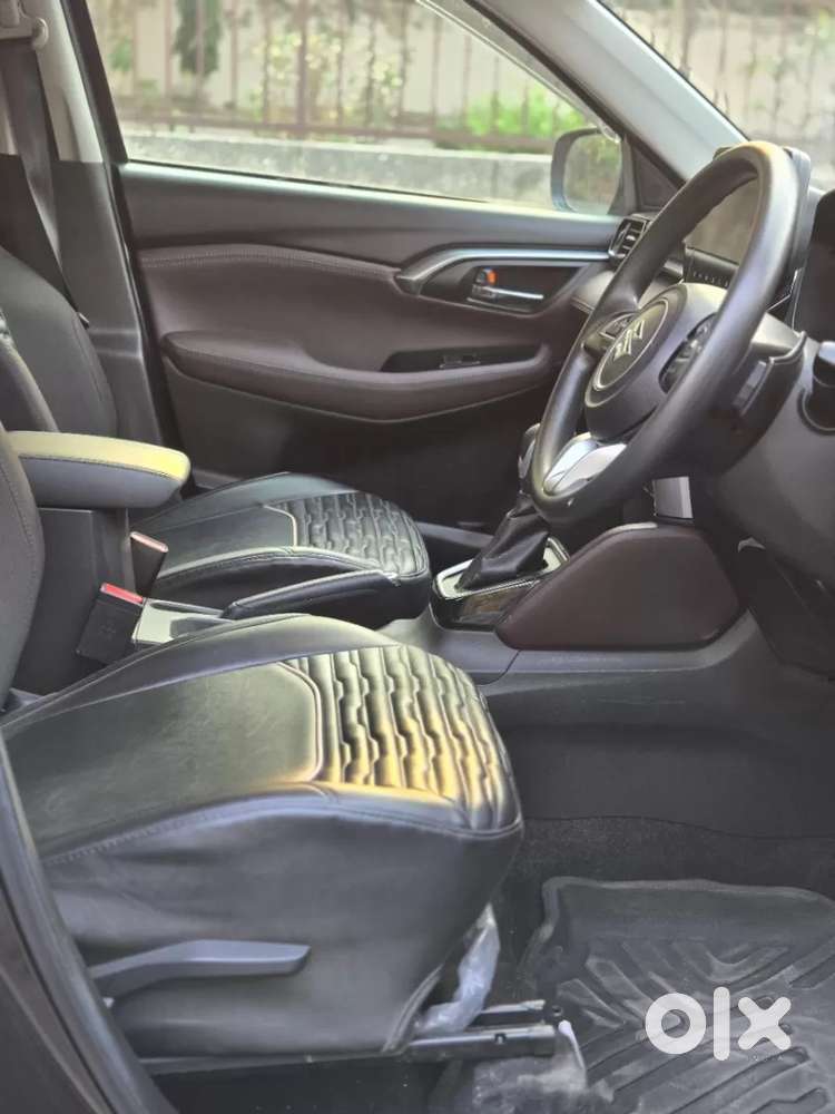Maruti Suzuki Grand Vitara 1.5 Delta Smart Hybrid At, 2022, Petrol