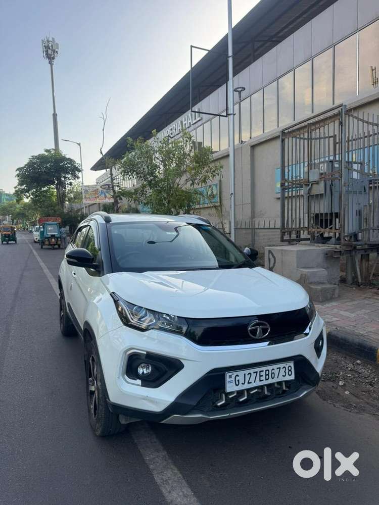 Tata Nexon 2022 Petrol, Less Driven, With Sunroof & Apple Carplay & Ap