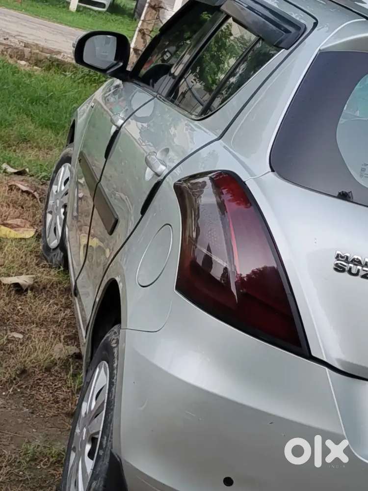 Maruti Swift Vxi 2016