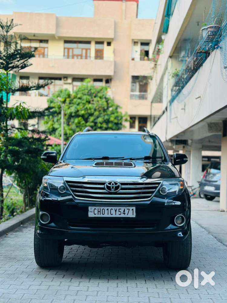 Toyota Fortuner 3.0 4x2 Mt, 2014, Diesel