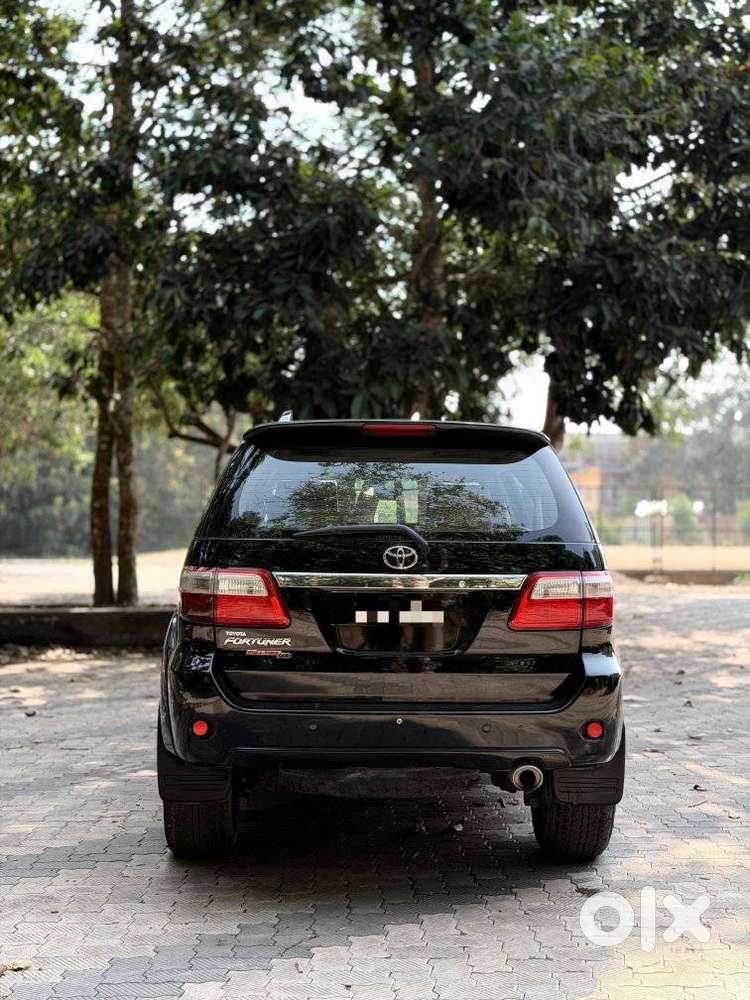 Toyota Fortuner 3.0 4x4 Manual, 2010, Diesel