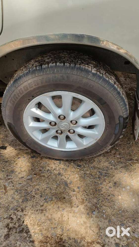 Toyota Innova 2013 Diesel Well Maintained