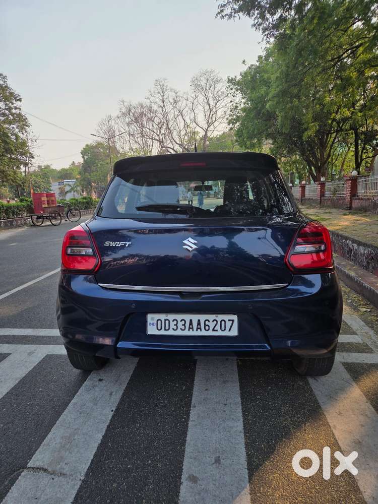 Maruti Suzuki Swift Amt Zxi, 2020, Petrol