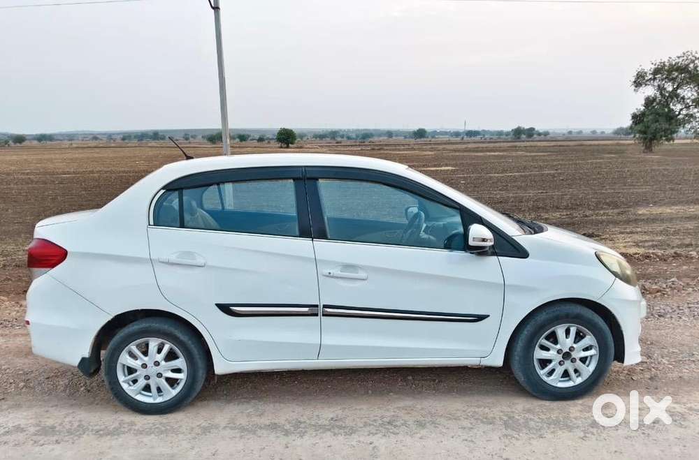 Honda Amaze Vx Top End 2013 Model Diesel 133865 Reading