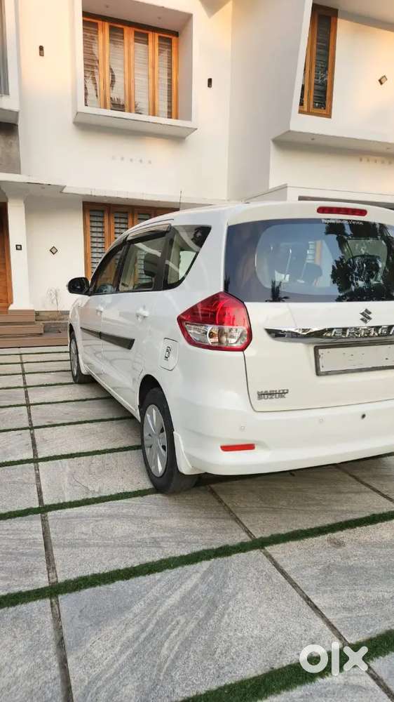 Maruti Suzuki Ertiga 2017