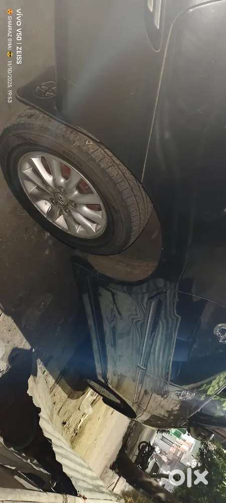 Toyota Innova 2012 Diesel Well Maintained