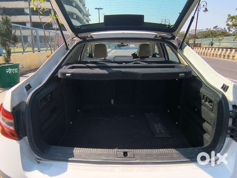 Skoda Superb Style 1.8, 2018, Petrol