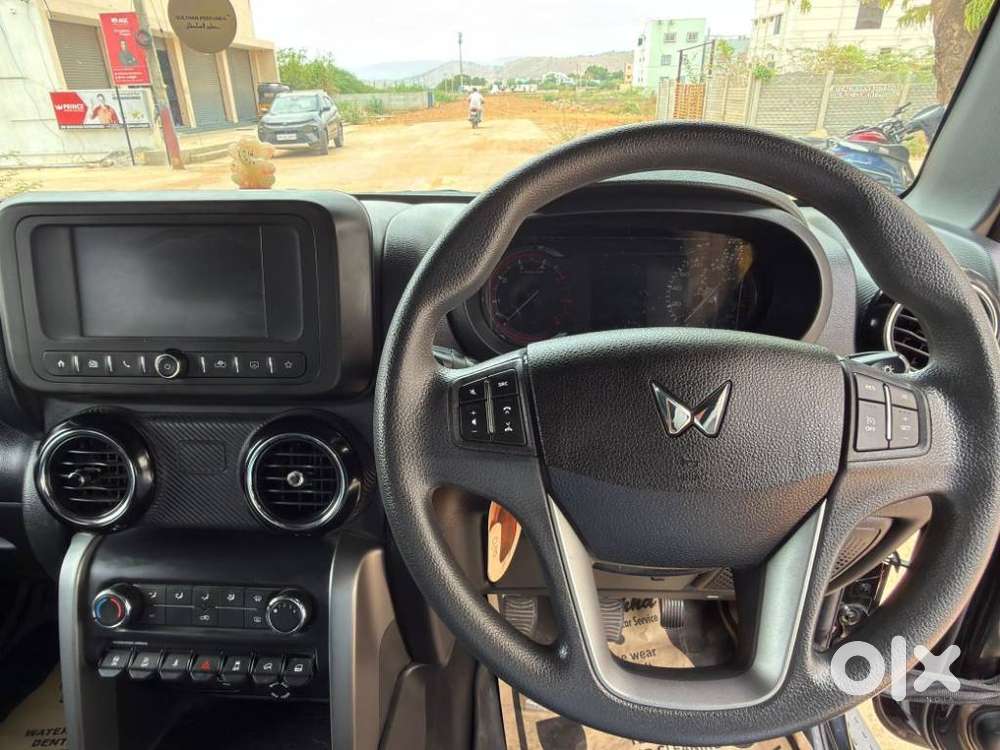 Mahindra Thar Lx 4-str Convertible Mt, 2023, Diesel