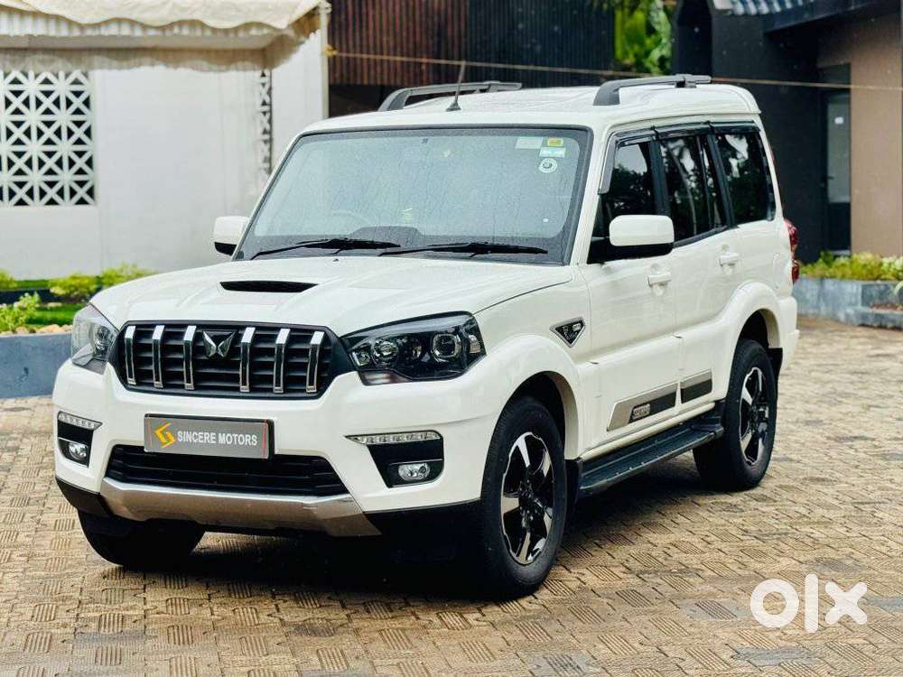 Mahindra Scorpio S11 Mt 7s, 2023, Diesel