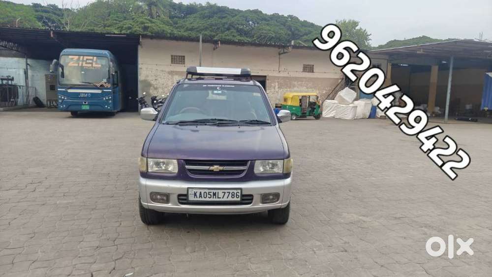 Chevrolet Tavera Neo 2 Ls B4 7 Str Bsiii, 2004, Diesel