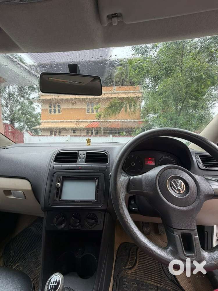 Volkswagen Polo Petrol 2010 Car