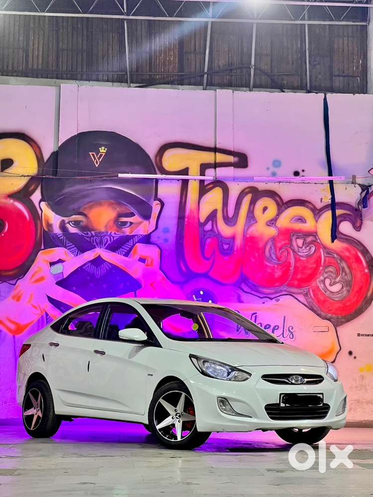 2012 Hyundai Verna 1.6