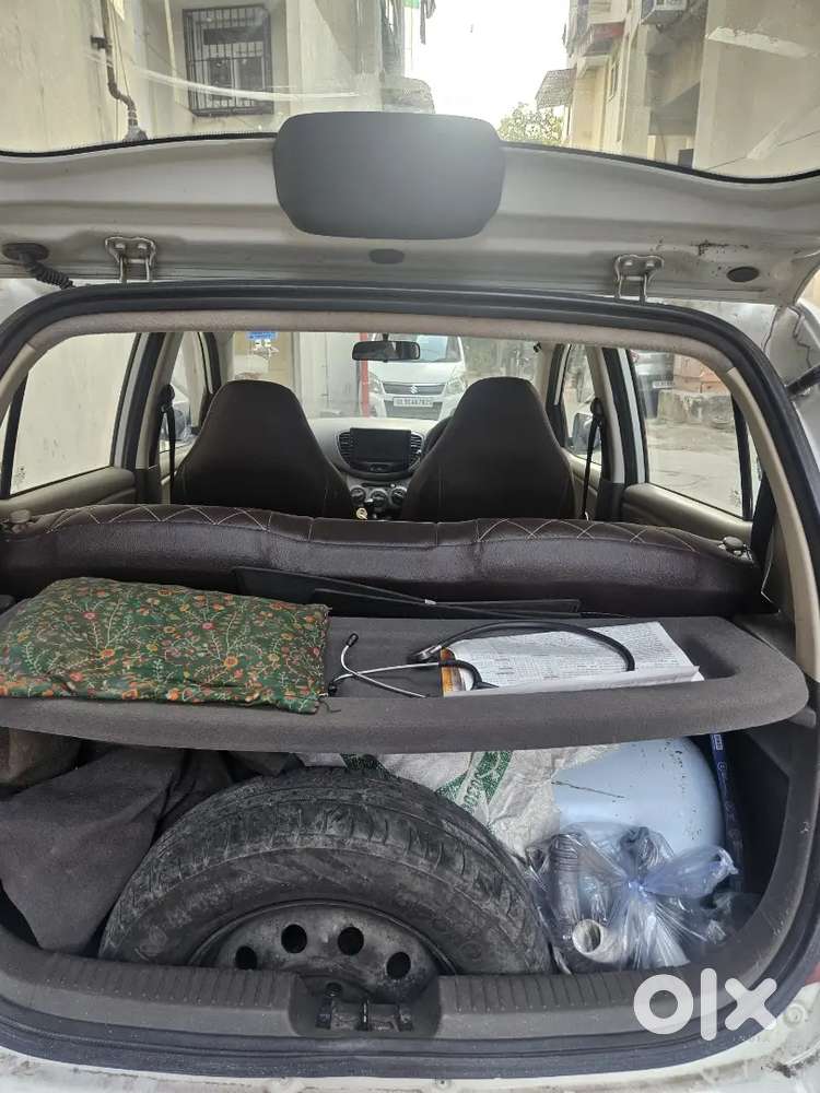 White I10 Magna 1.2 Litre