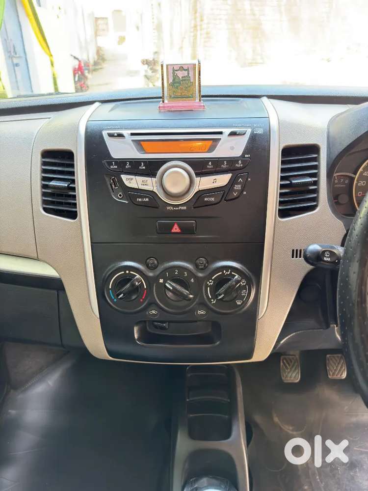 Maruti Suzuki Wagon R Vxi (october 2016) Petrol Good Condition