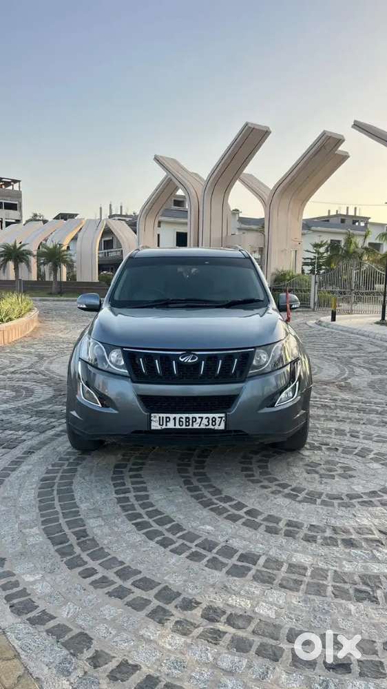 Mahindra Xuv500 2017 Diesel 67500 Km Driven