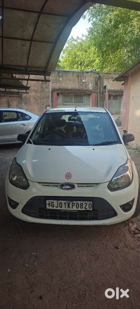Ford Figo 2012 Diesel 125000 Km Driven