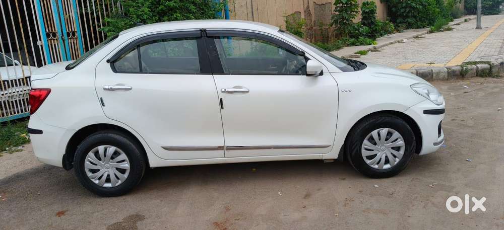 Maruti Suzuki Dzire 1.2 Vxi, 2017, Petrol