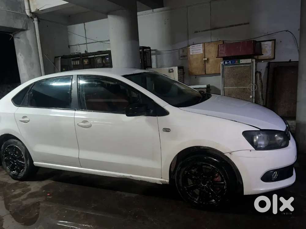 Volkswagen Vento 2011. Valid Upto Oct 2031