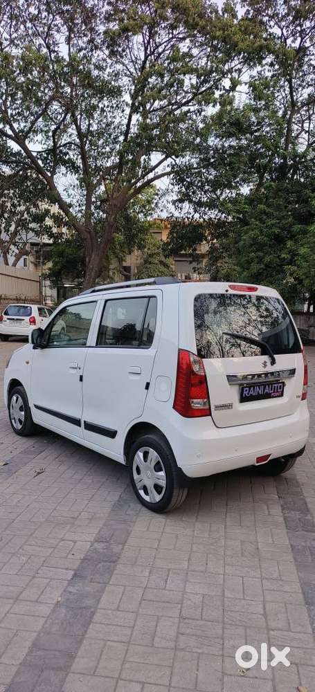 Maruti Suzuki Wagon R 1.0 2015-2019 Vxi Amt, 2015, Petrol