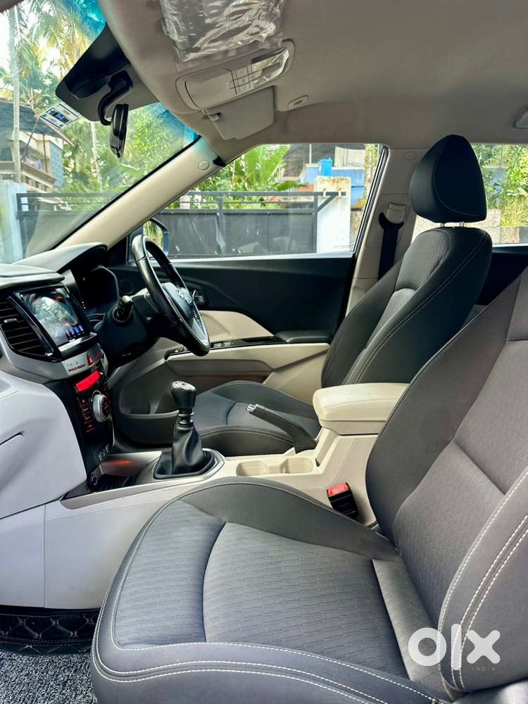 2019 Mahindra Xuv300 W8