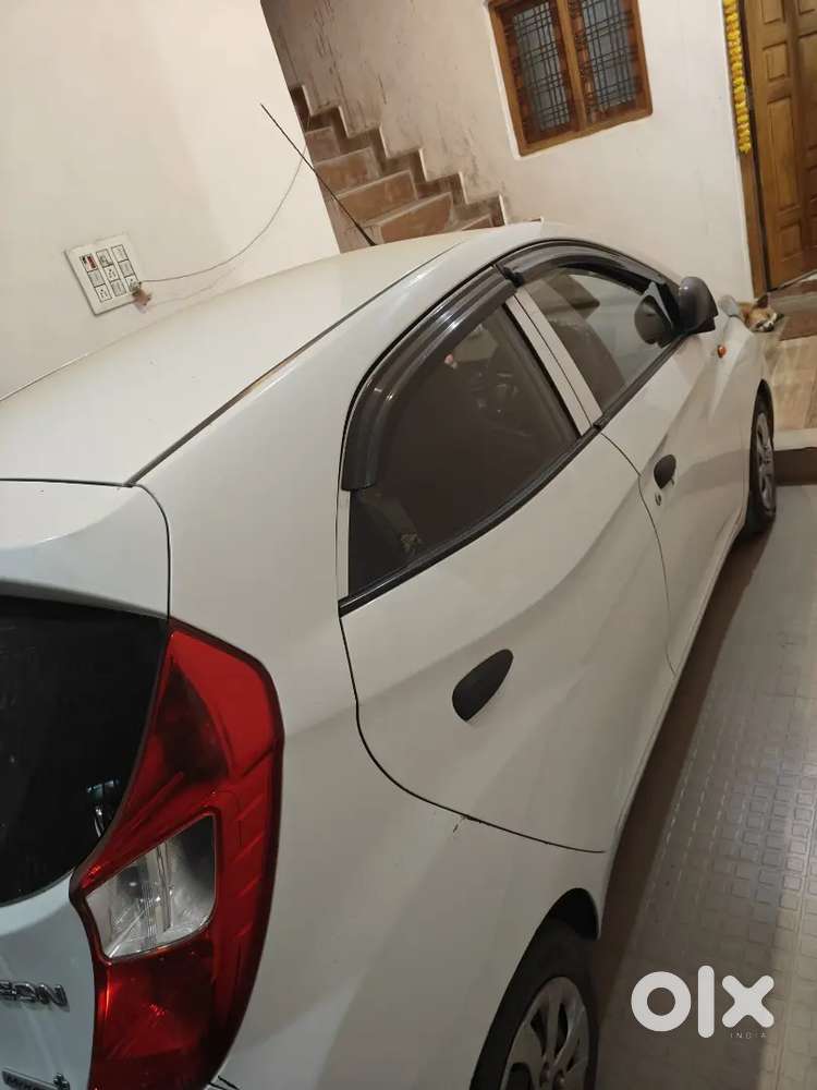 Hyundai Eon Magna 2015 Car